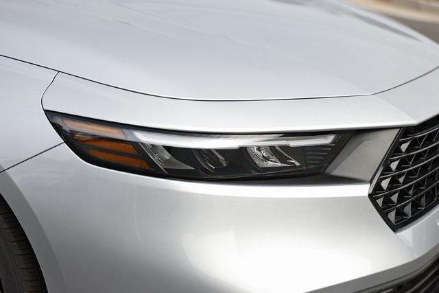 new 2025 Honda Accord Hybrid car, priced at $33,205