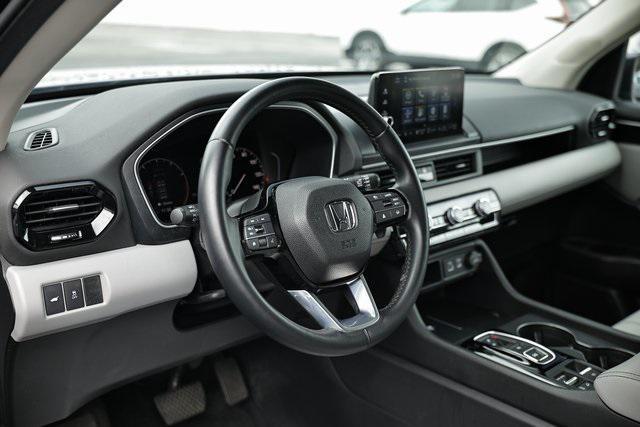 used 2024 Honda Pilot car, priced at $39,970