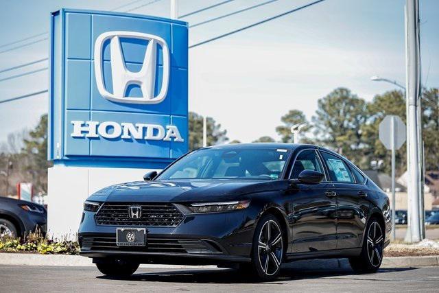new 2025 Honda Accord Hybrid car