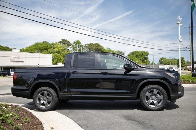 new 2025 Honda Ridgeline car, priced at $45,747