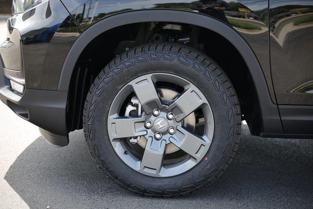 new 2025 Honda Ridgeline car, priced at $45,747