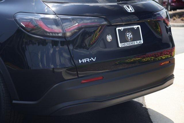 new 2025 Honda HR-V car