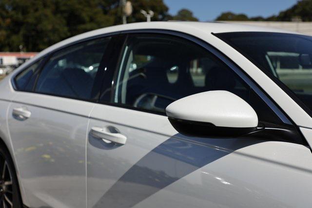 new 2025 Honda Accord Hybrid car, priced at $38,790