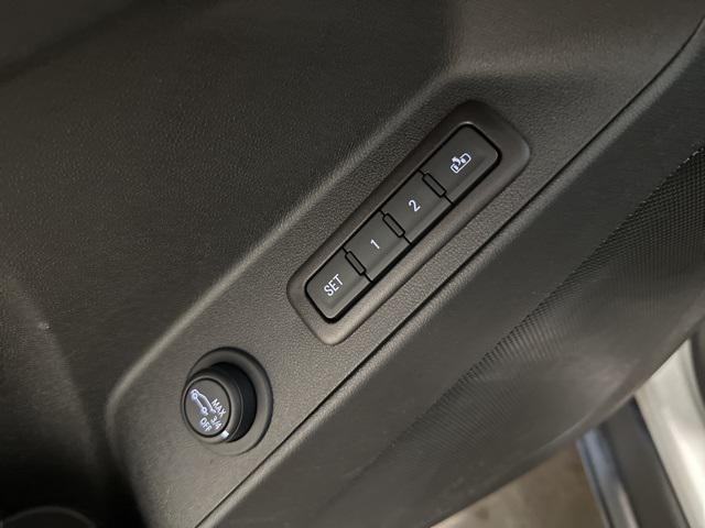 used 2022 Chevrolet Equinox car, priced at $23,489