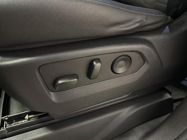 used 2022 Chevrolet Silverado 1500 car, priced at $49,996