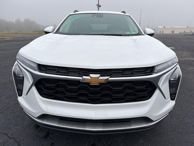 used 2025 Chevrolet Trax car, priced at $22,436