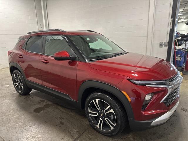 new 2025 Chevrolet TrailBlazer car, priced at $30,715