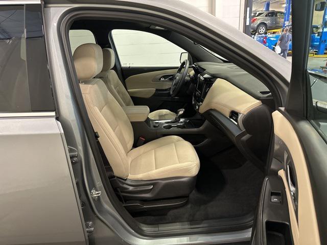 used 2023 Chevrolet Traverse car, priced at $24,500