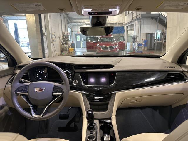 used 2021 Cadillac XT6 car, priced at $33,938