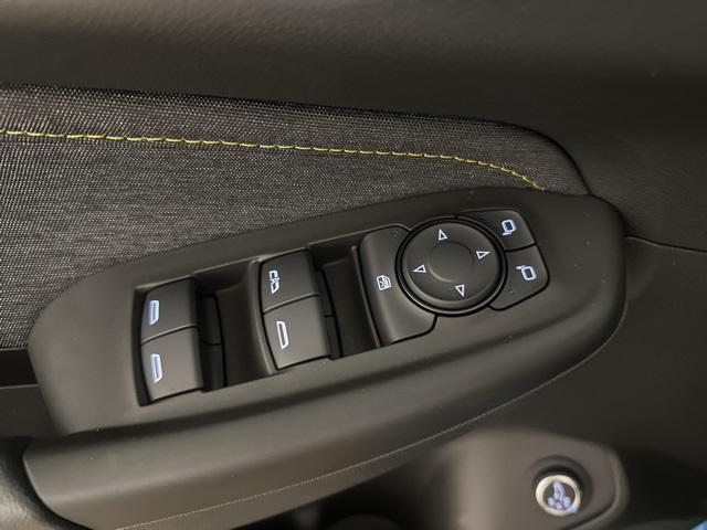 new 2025 Chevrolet TrailBlazer car, priced at $32,225