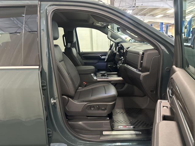 used 2025 Chevrolet Silverado 3500 car, priced at $76,999