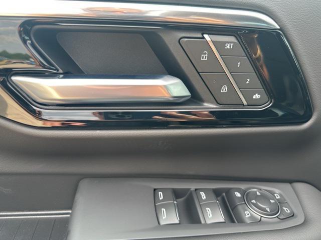new 2025 Chevrolet Tahoe car, priced at $79,790