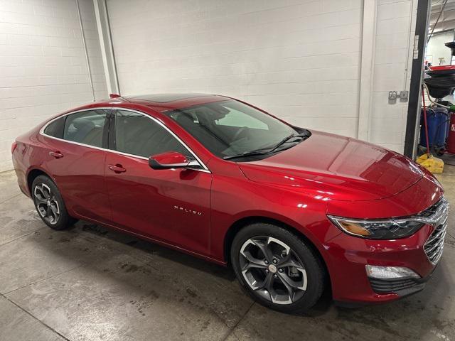 new 2025 Chevrolet Malibu car, priced at $31,040