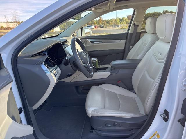 used 2018 Cadillac XT5 car, priced at $19,631