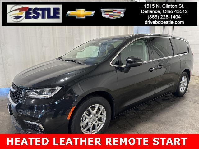 used 2023 Chrysler Pacifica car, priced at $27,846