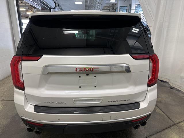 used 2022 GMC Yukon XL car, priced at $56,932