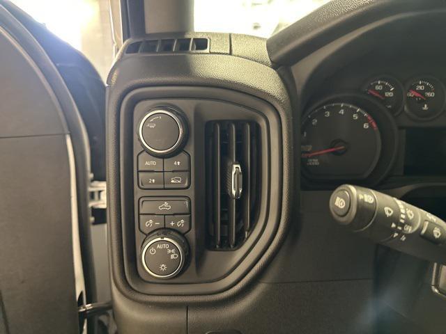 used 2024 Chevrolet Silverado 1500 car, priced at $40,752