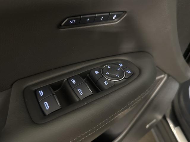 used 2025 Cadillac XT6 car, priced at $56,842
