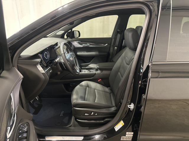 used 2025 Cadillac XT6 car, priced at $56,842