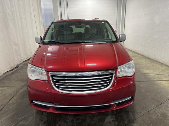 used 2014 Chrysler Town & Country car, priced at $5,890