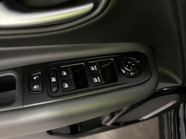 used 2022 Jeep Renegade car, priced at $18,017