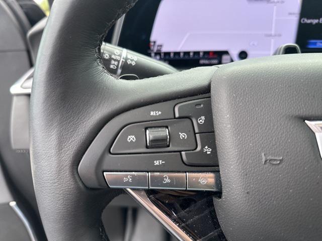 used 2022 Cadillac Escalade car, priced at $75,226