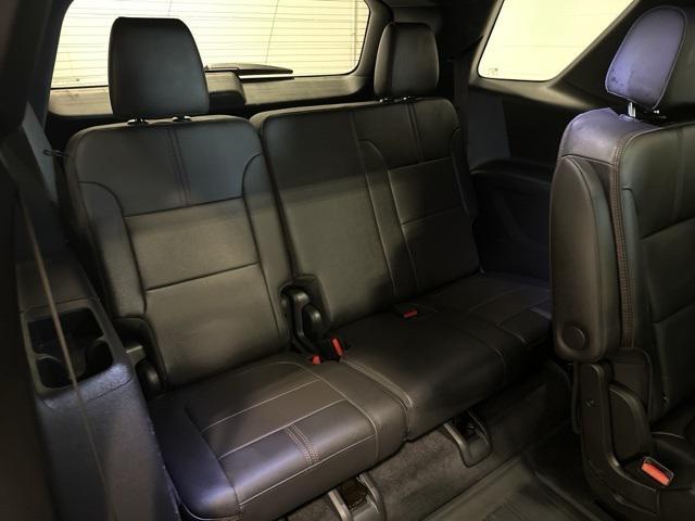 used 2023 Chevrolet Traverse car, priced at $39,999