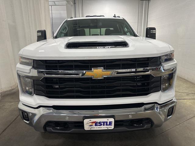used 2025 Chevrolet Silverado 3500 car, priced at $68,676