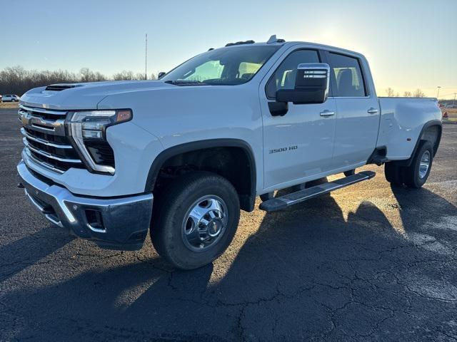 used 2024 Chevrolet Silverado 3500 car, priced at $71,818