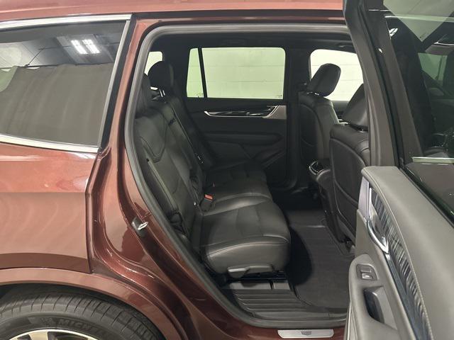 used 2023 Cadillac XT6 car, priced at $36,990