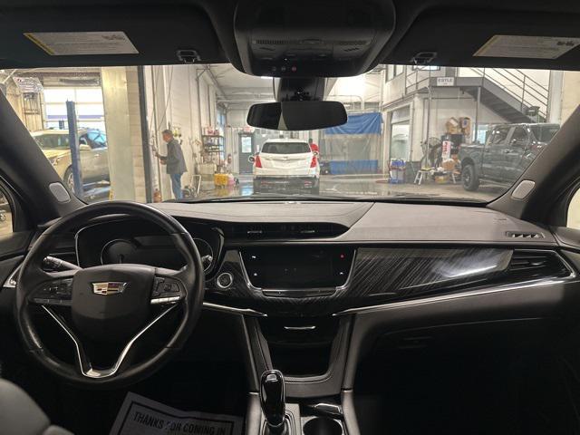 used 2023 Cadillac XT6 car, priced at $36,990