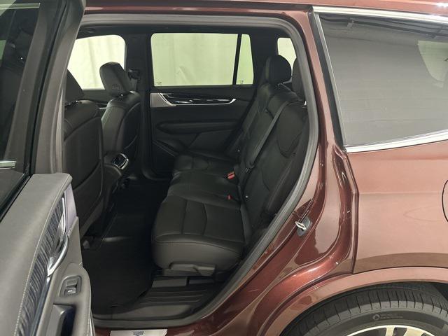 used 2023 Cadillac XT6 car, priced at $36,990