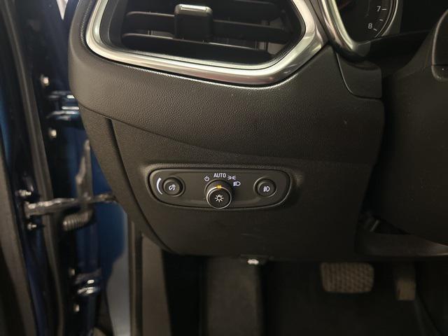 used 2020 Chevrolet Equinox car, priced at $19,270