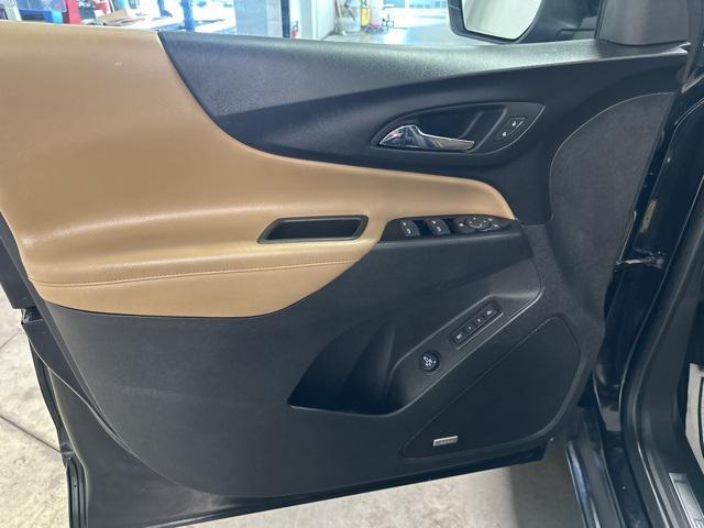 used 2023 Chevrolet Equinox car, priced at $26,300