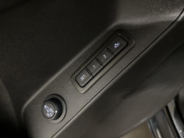 used 2023 Chevrolet Equinox car, priced at $26,300