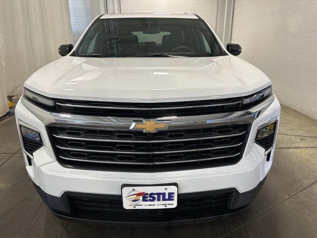used 2025 Chevrolet Traverse car, priced at $37,998