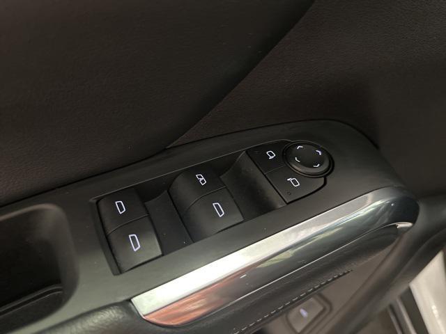 used 2025 Chevrolet Traverse car, priced at $37,998