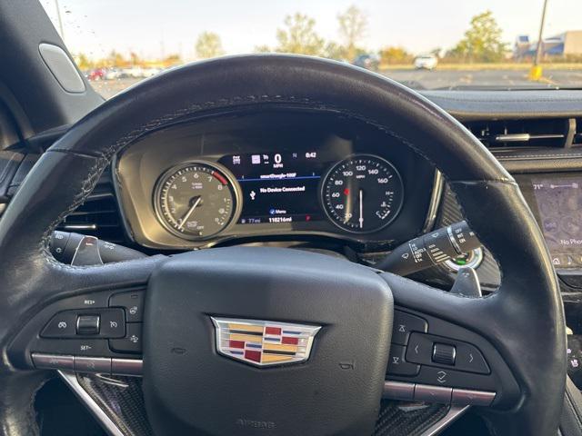 used 2020 Cadillac XT6 car, priced at $21,331