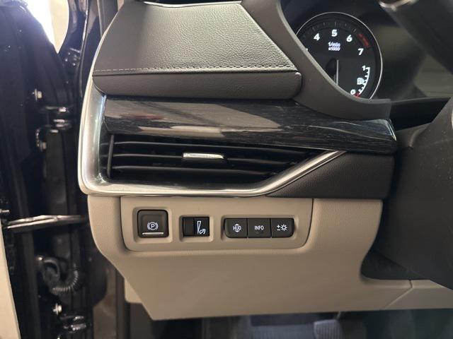 used 2023 Cadillac XT4 car, priced at $28,416