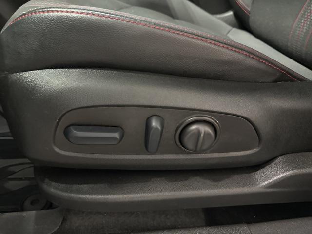used 2023 Chevrolet Equinox car, priced at $25,234