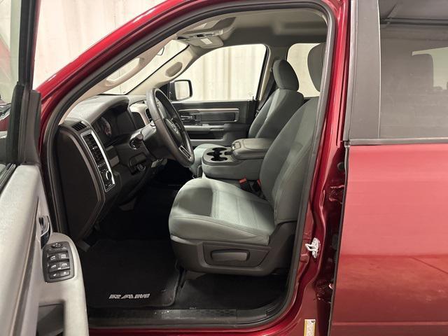 used 2020 Ram 1500 Classic car, priced at $25,899