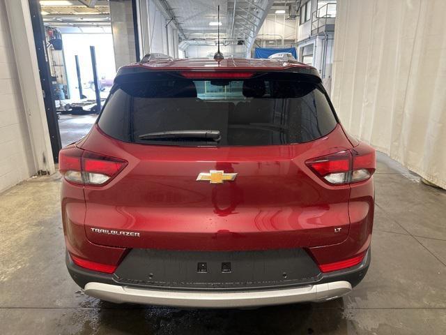 new 2025 Chevrolet TrailBlazer car, priced at $28,080