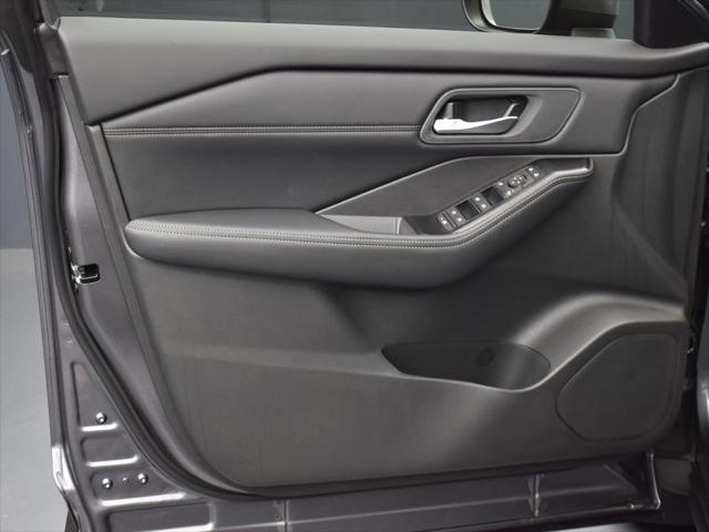 new 2025 Nissan Rogue car, priced at $30,073