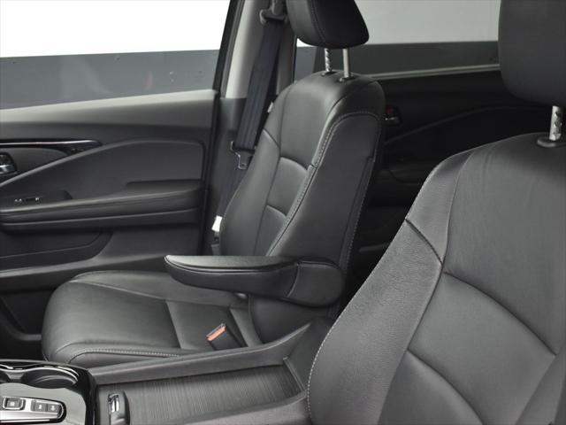 used 2021 Honda Pilot car, priced at $32,660