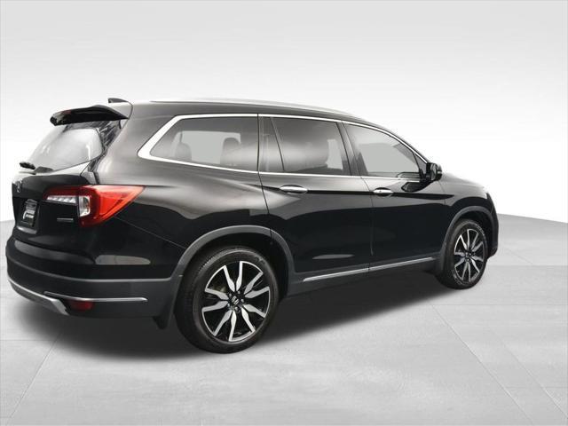used 2021 Honda Pilot car, priced at $29,999