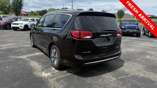 used 2018 Chrysler Pacifica Hybrid car, priced at $18,360