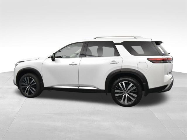 new 2025 Nissan Pathfinder car, priced at $46,722