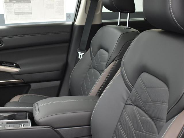 new 2025 Nissan Pathfinder car, priced at $45,916