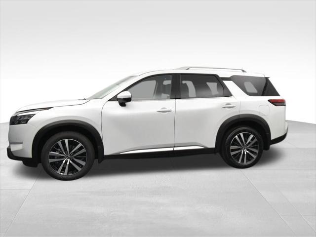 new 2025 Nissan Pathfinder car, priced at $46,722