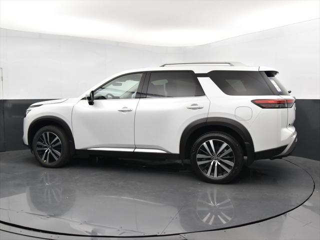 new 2025 Nissan Pathfinder car, priced at $45,916